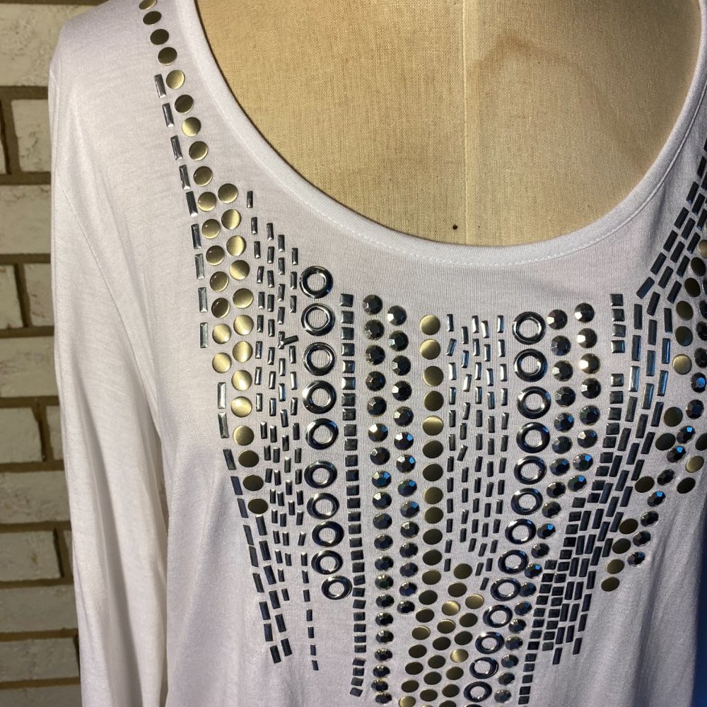 Beverly Drive / White w/silver sequin top.  SZ 16/18 - Picture 2 of 5